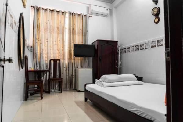 Khach San Tu Anh Hotel Ha Tien Luaran gambar