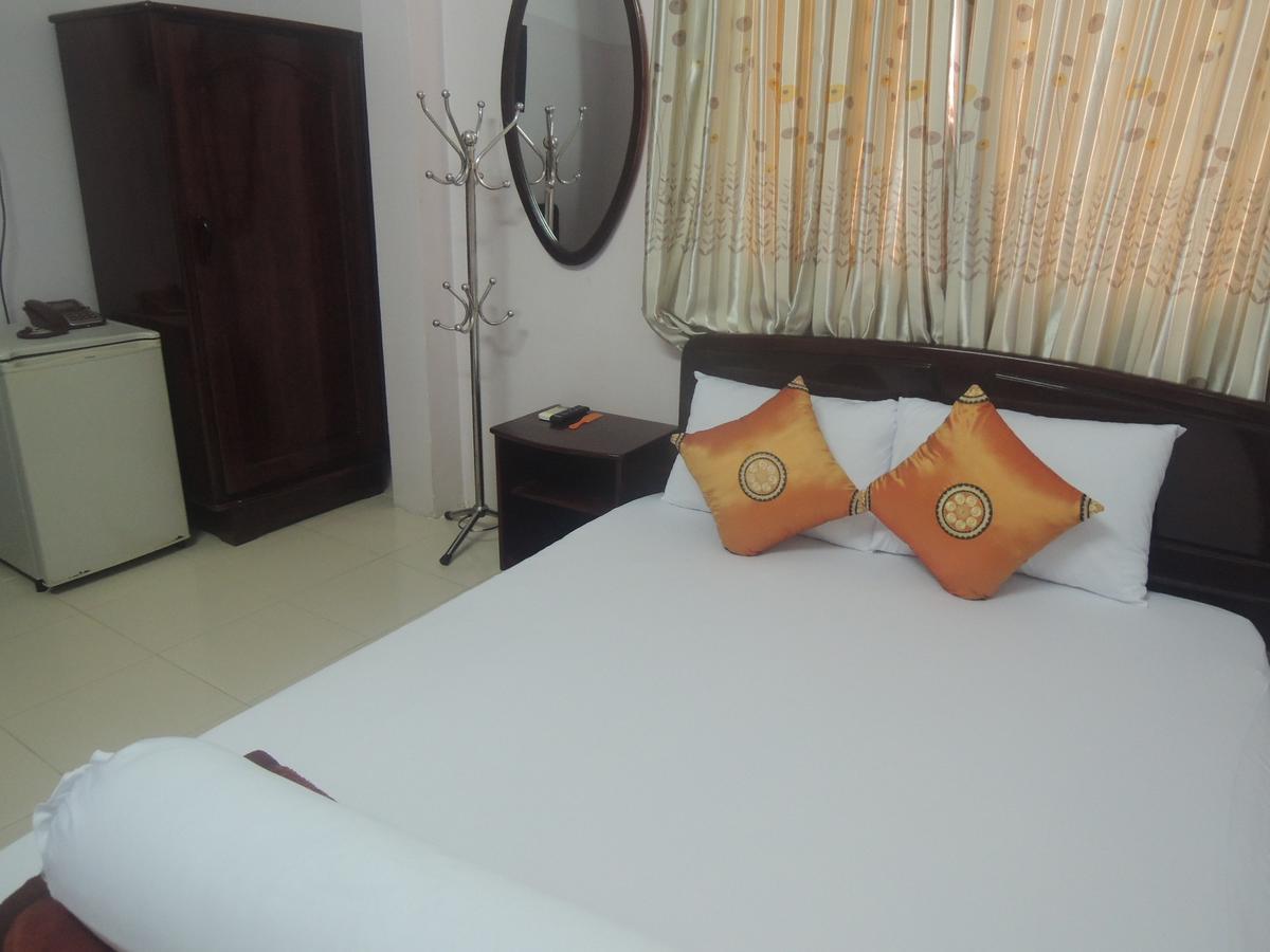 Khach San Tu Anh Hotel Ha Tien Luaran gambar